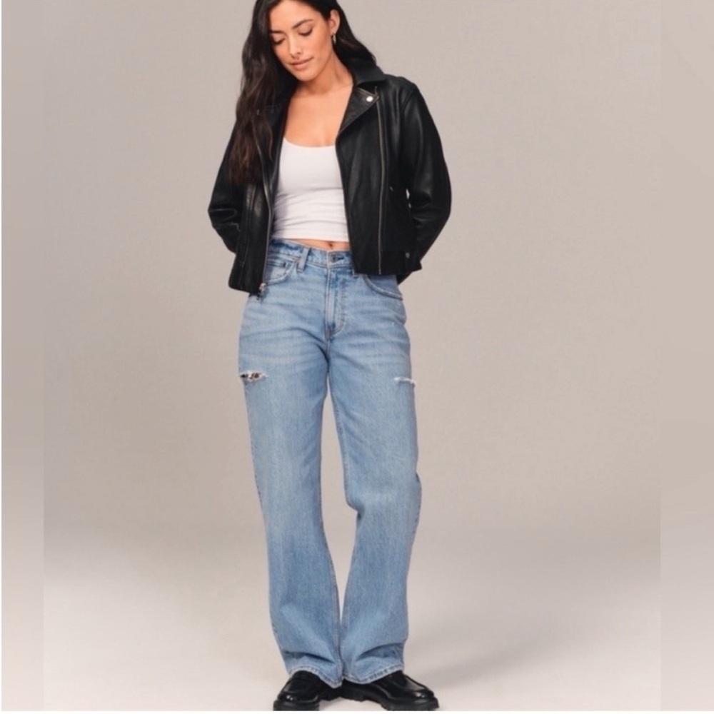 Abercrombie & Fitch Baggy Mid-Rise Jeans 33L